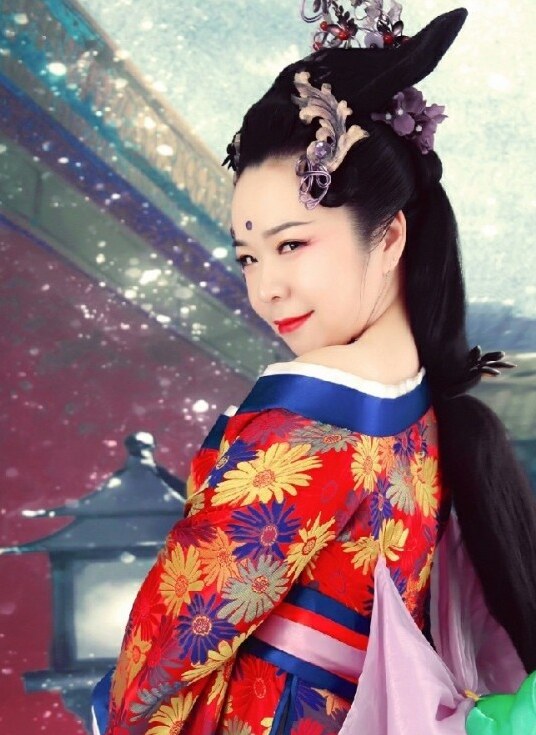 哈市小女王
