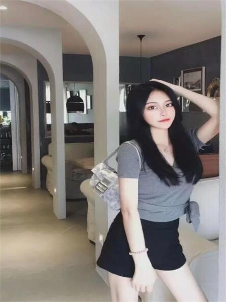 御姐丁丁