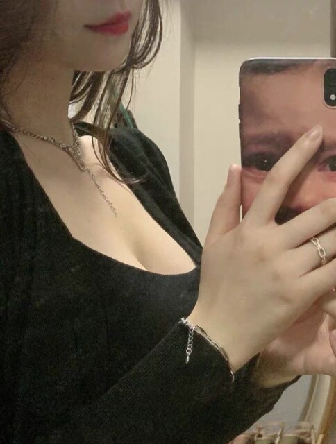 36E娃娃音妹子