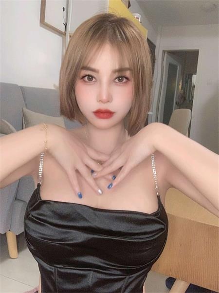 颜值不错的淼淼