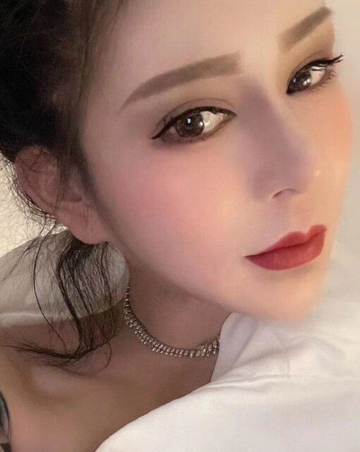 西大街 大熊妹子小鹿