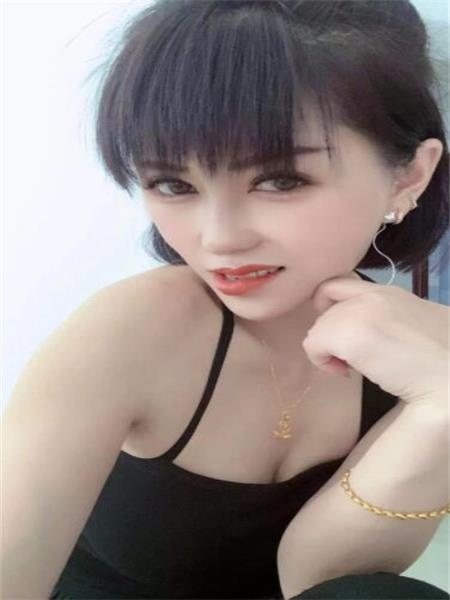 非常有性价比的妹子