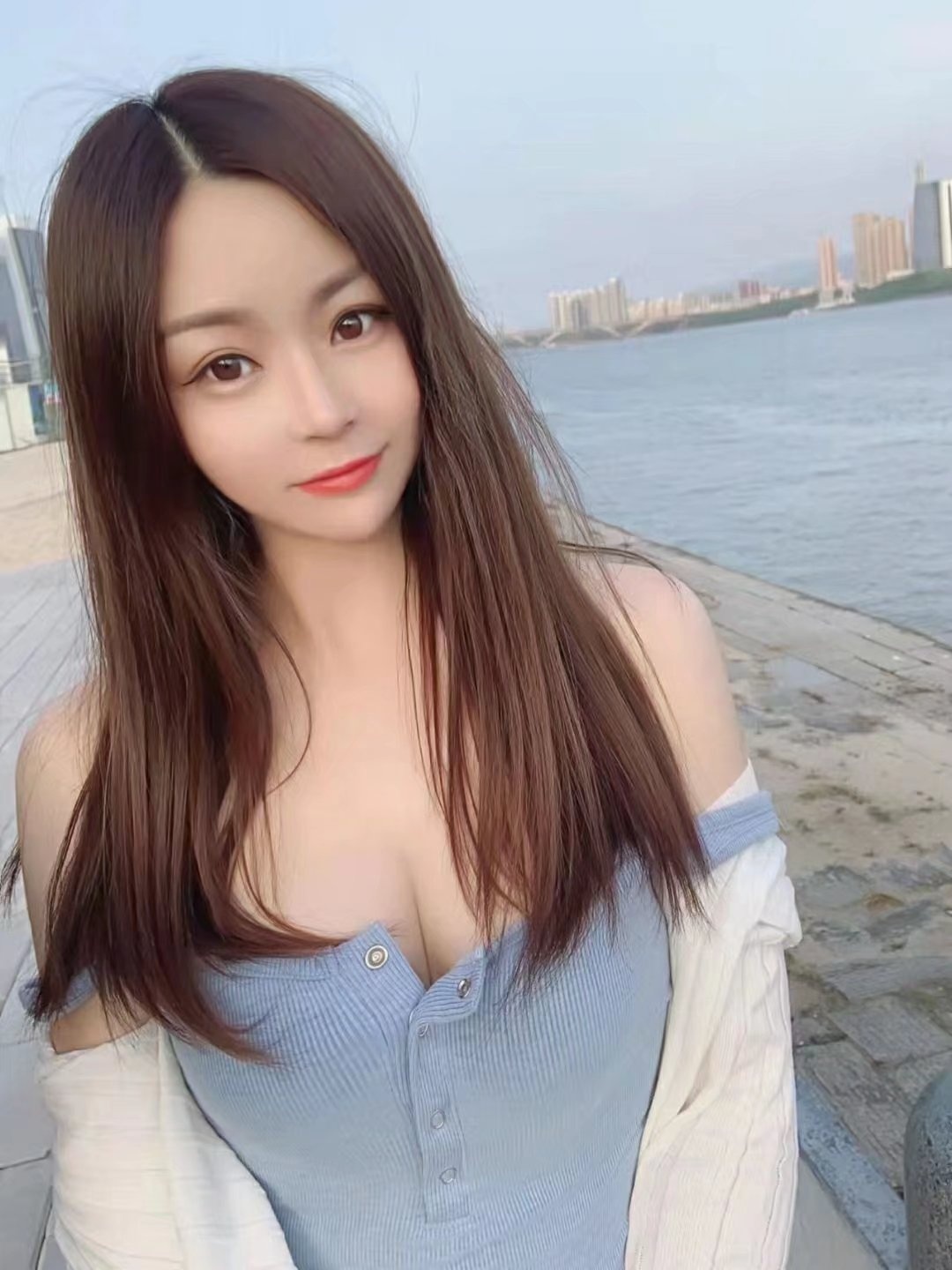 台江小芳