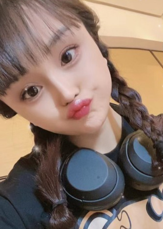 东湖爱健身的小妹子