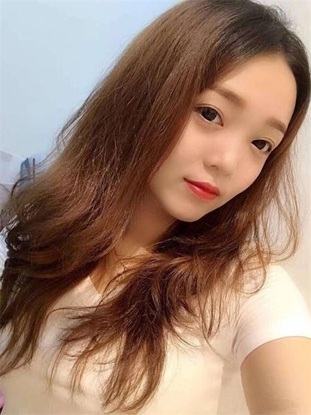 寂寞找一个外围美女