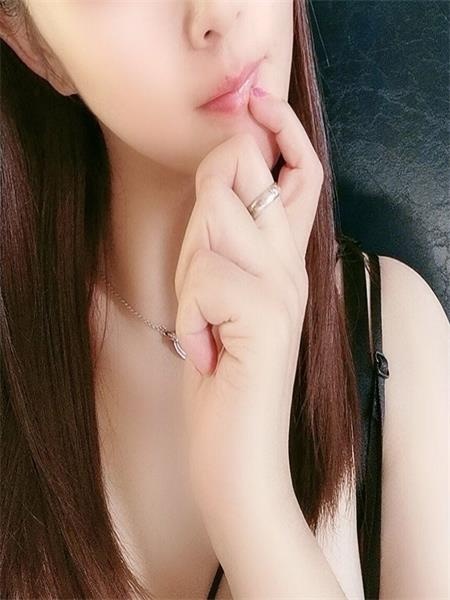 姐姐很骚，很能摇