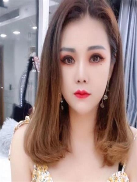 东门薇薇