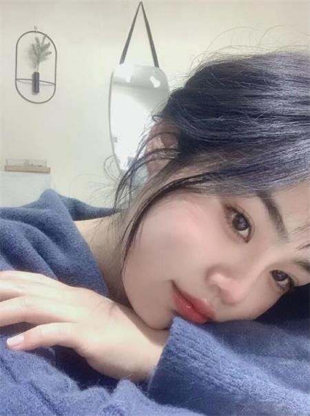 温柔可爱的橘仔姐姐