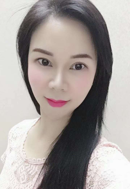 西安大眼睛大奶美女