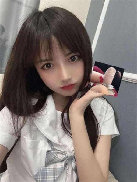 在校清纯小学妹