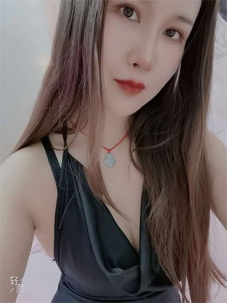 思思骚妹子