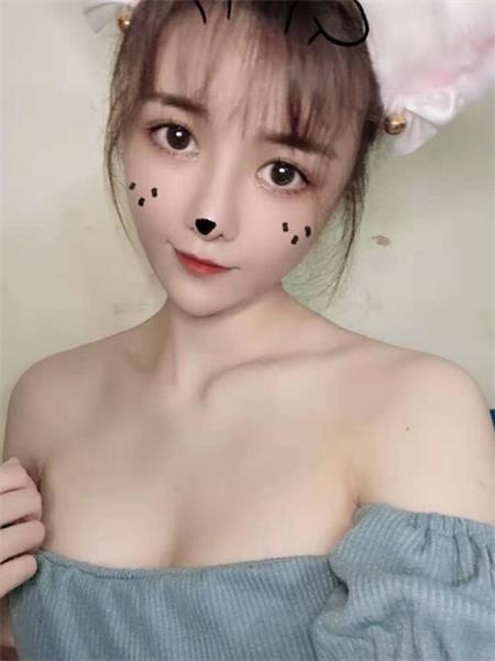 温柔可人梦梦