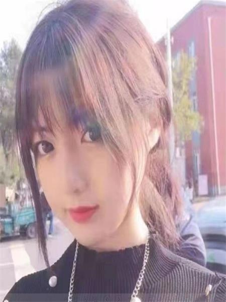 胸大性感的一逼