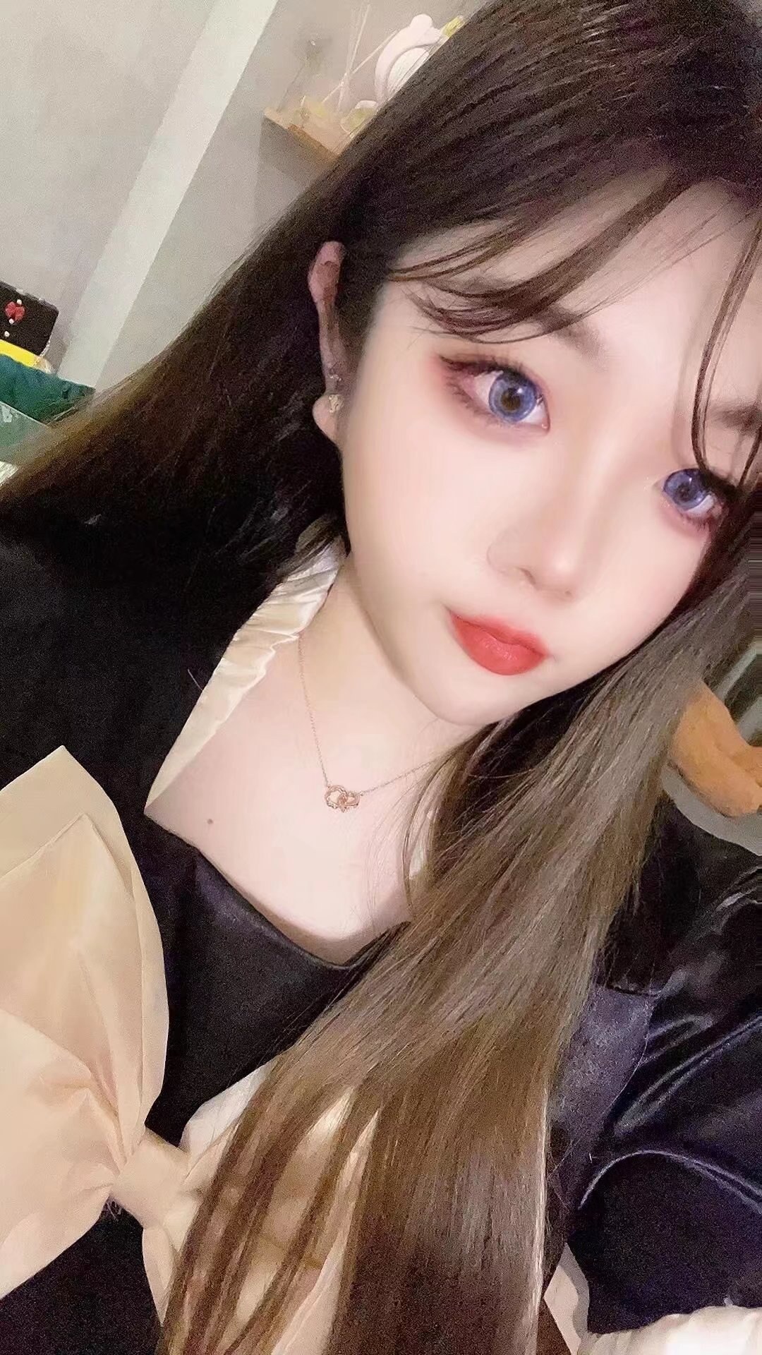 姑苏万达附近的妹子