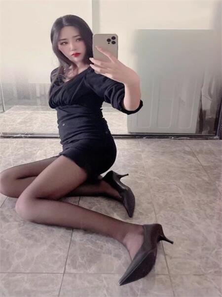 调情女神，包裹感墙烈