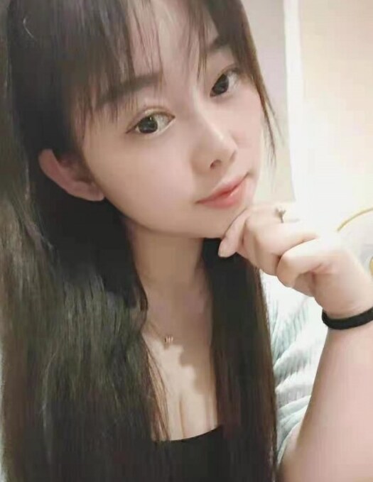 年轻妹子服WU不错