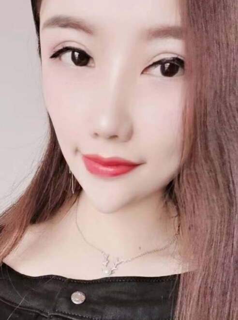 大胸少妇小甜甜