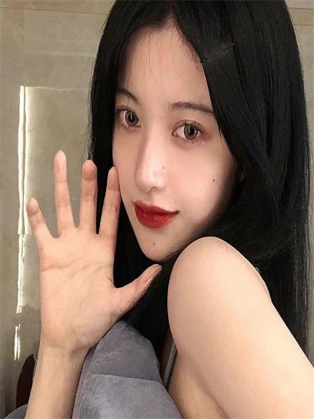 00后温柔妹子