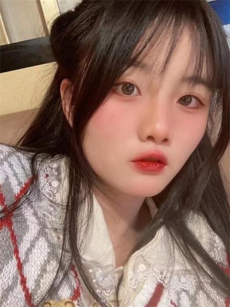 新人大长腿洋洋
