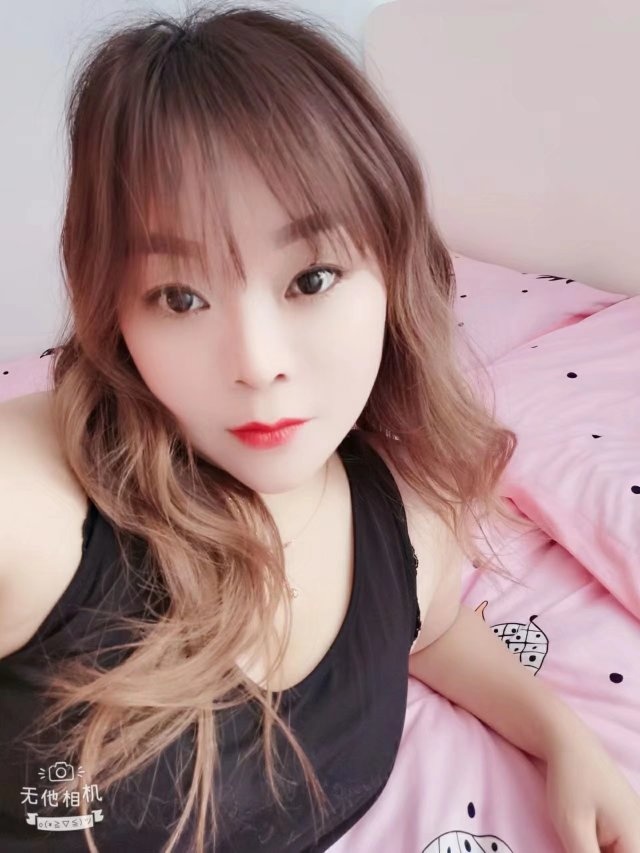 性感辣妹巧儿