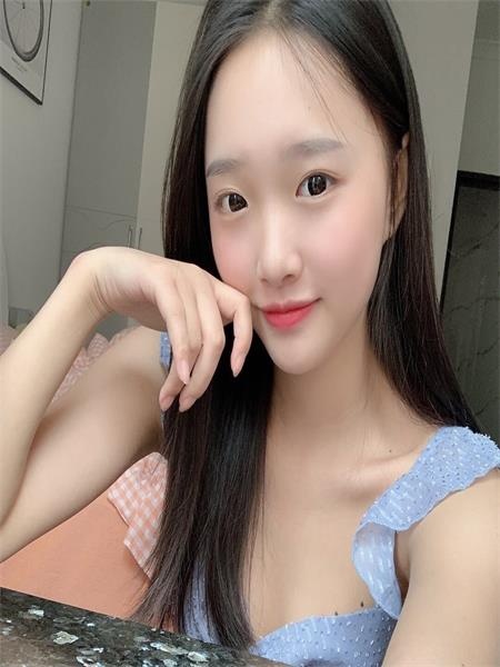 逼紧水多嫩骚年龄小