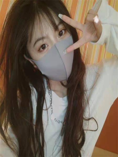 体验大学生丫丫