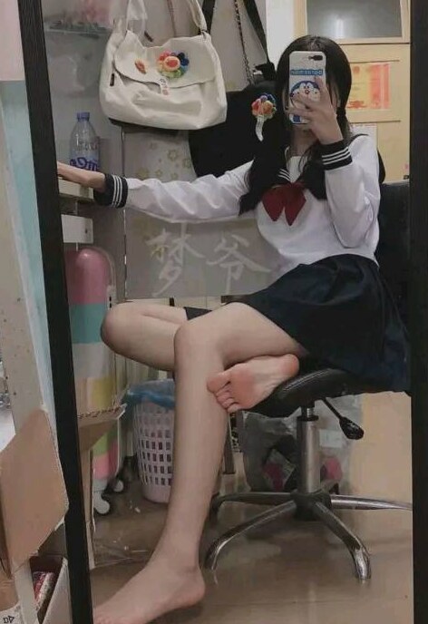 天桥区自聊的小妹