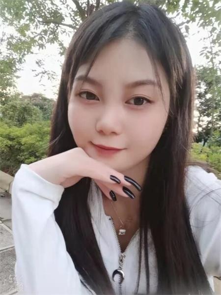体验小姑娘九儿