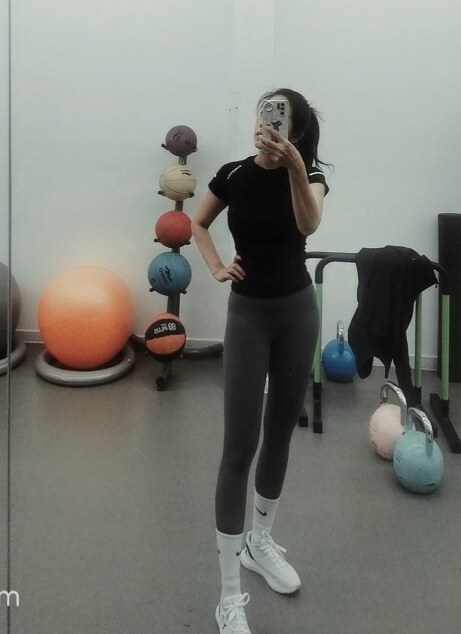 OL风格的妹子