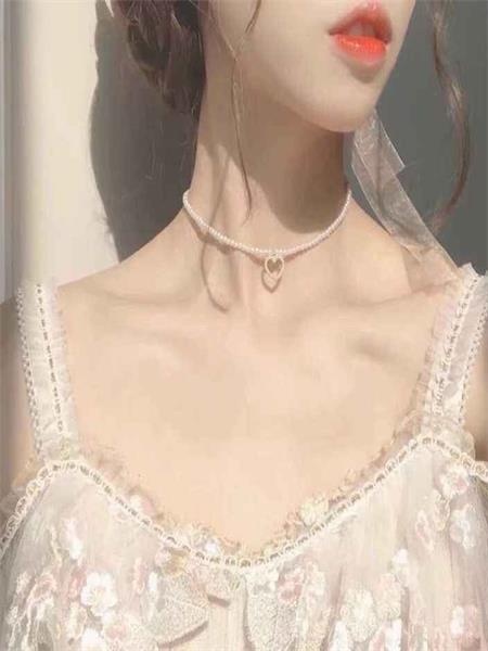 亲自体验蜂腰妹子