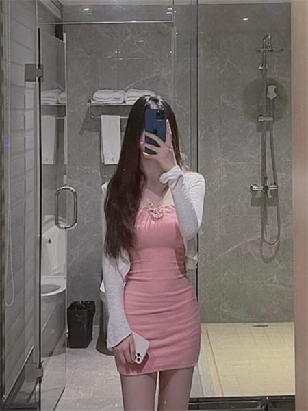 性感大长腿小姐姐