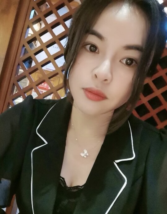 观音桥可双的姐妹花