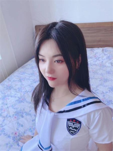 热情主动美女甜甜