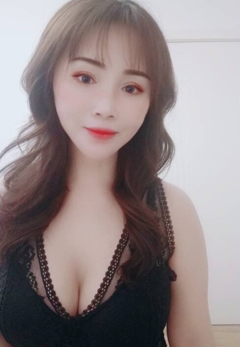 刚来北京的轻熟妹子