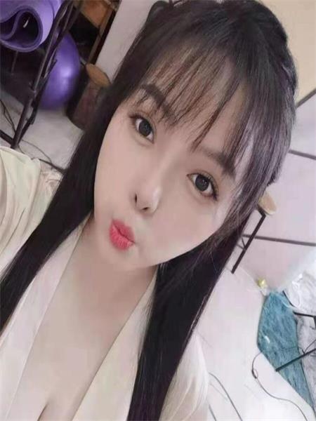 上海巨乳小姐姐