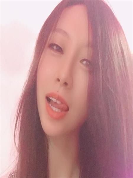 蜜桃臀少妇雪儿