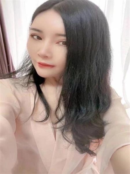 很有诱惑的熟女安安