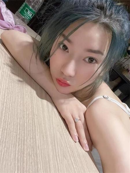 性感小风铃