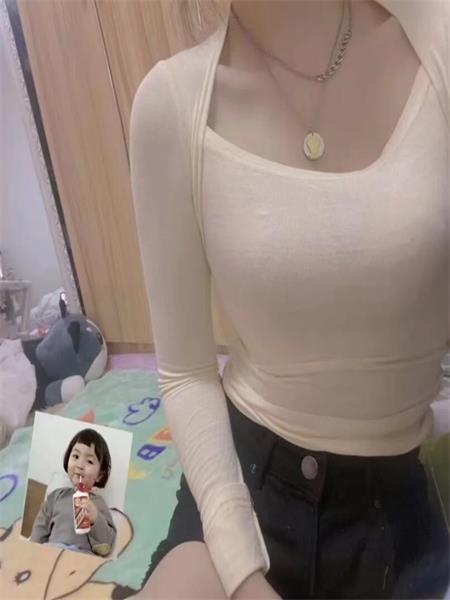 帝王享受，妹子下面紧