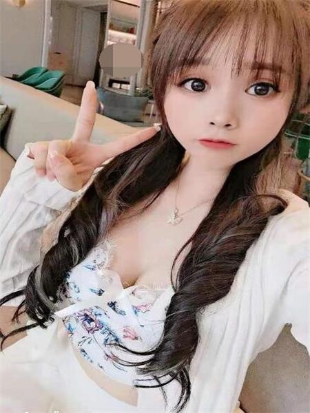 天河调皮舌吻小蛮腰