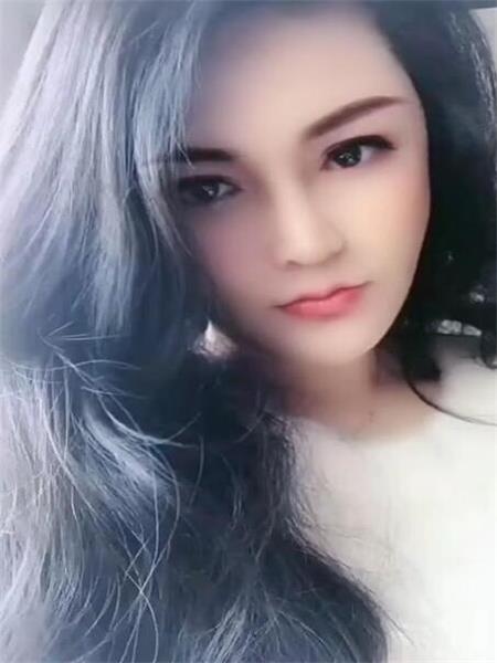 身材s曲线，大奶，水多又紧