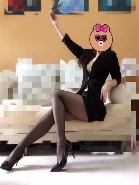 大波少妇，特殊玩法