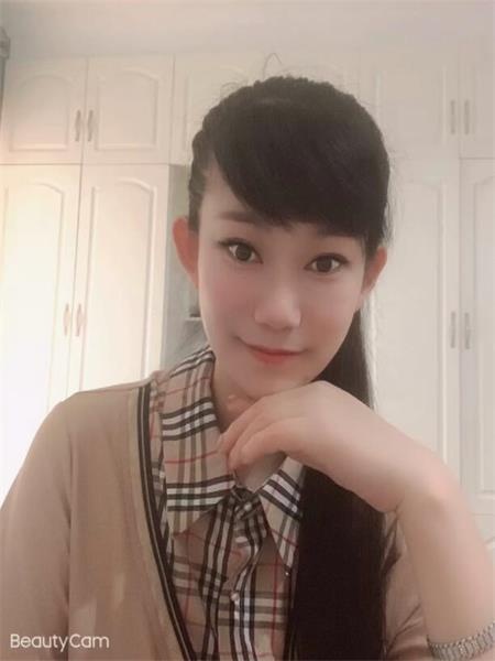 朵朵小嫂子骚气好玩