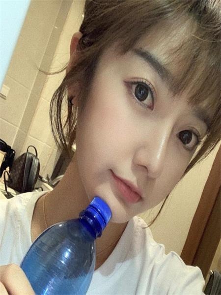 服务态度不错的妹子