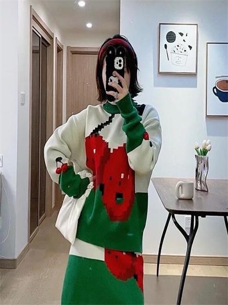 女友初恋感，白净黏人