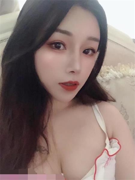 热辣小野猫
