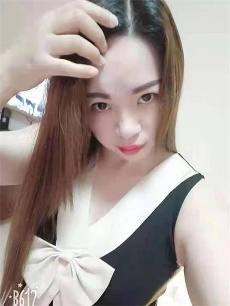 多汁小嫩妹
