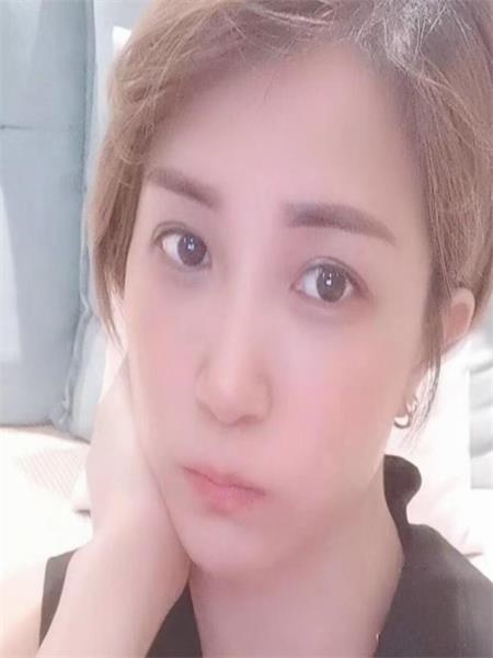 妩媚熟女