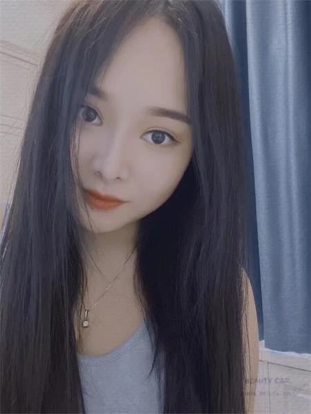 口活水多的妹子