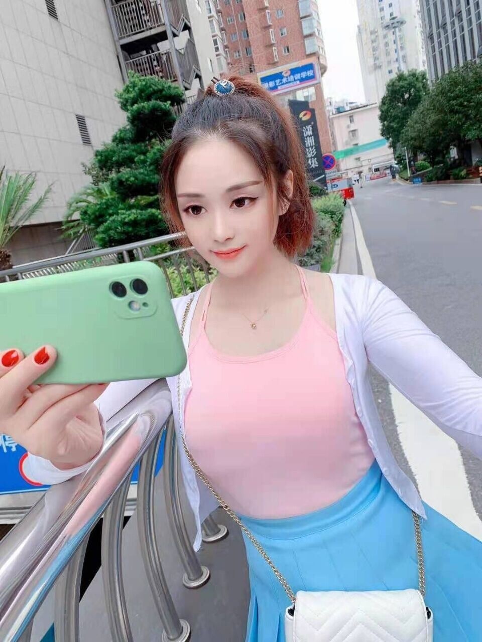 开福 娜娜 